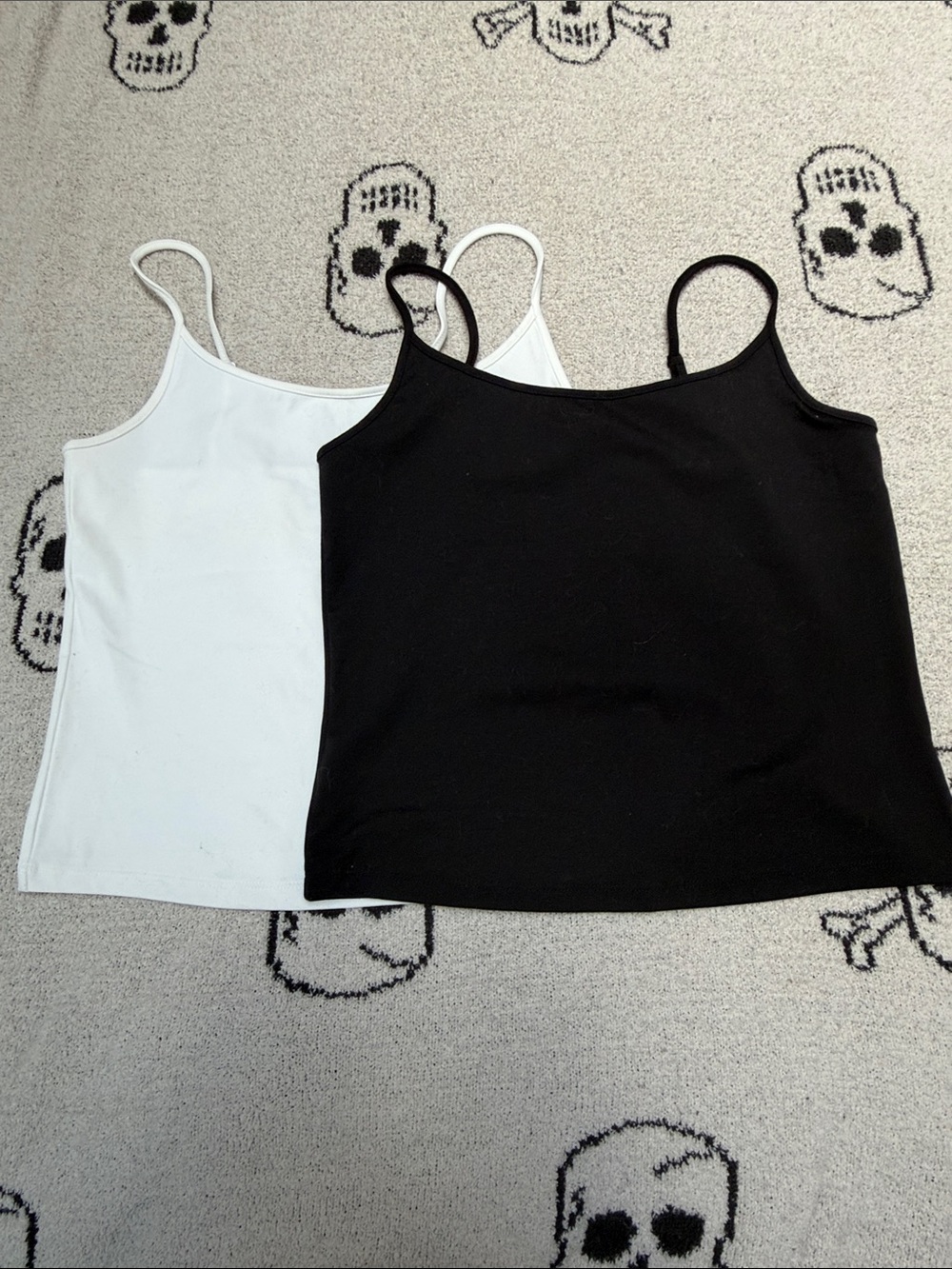 Black & White Strap Tank Tops sz L